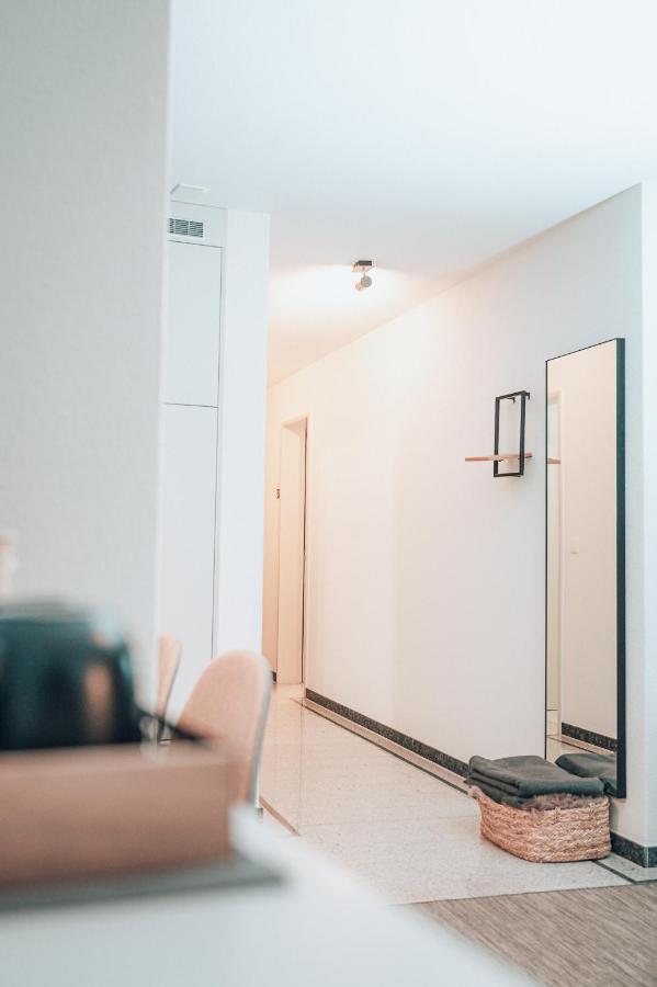 Central Apartment - Culture & Nightlife In One Visp Eksteriør billede
