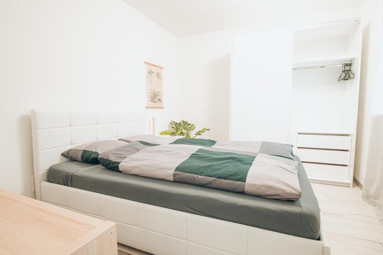 Central Apartment - Culture & Nightlife In One Visp Eksteriør billede