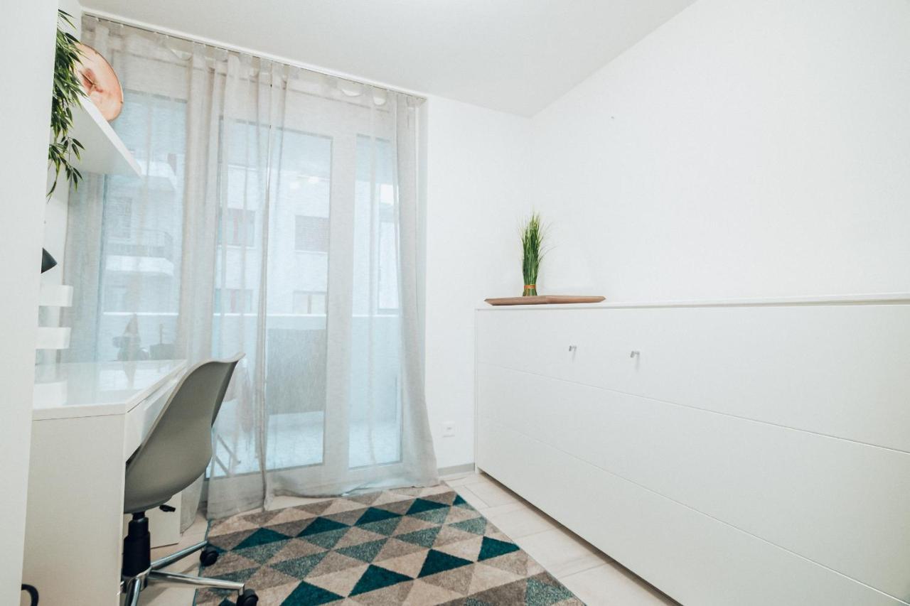 Central Apartment - Culture & Nightlife In One Visp Eksteriør billede